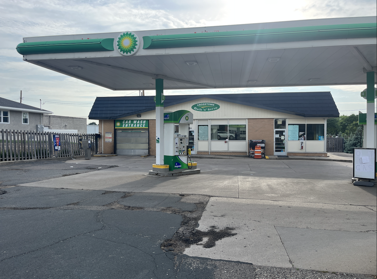 60th and Penn gas station closes without land deal